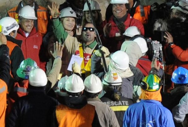 Chilére figyel a világ