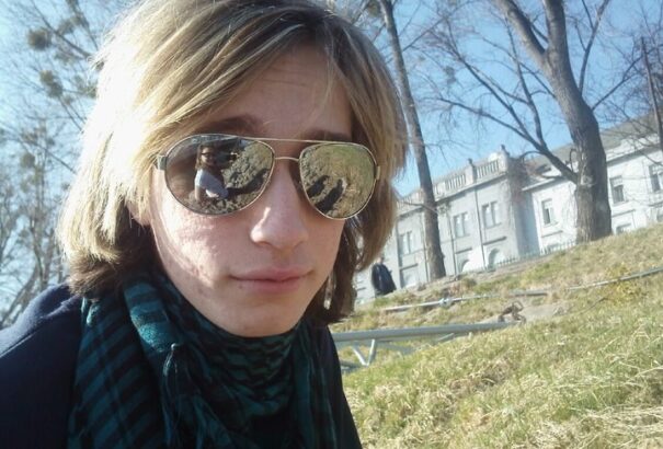 Heti poéta 7 – Meztelenül