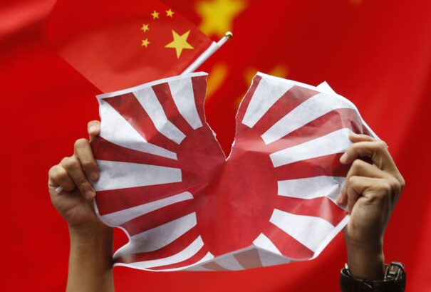 A sárkány karmai: Kína terjeszkedése a Dél-kínai-tengeren