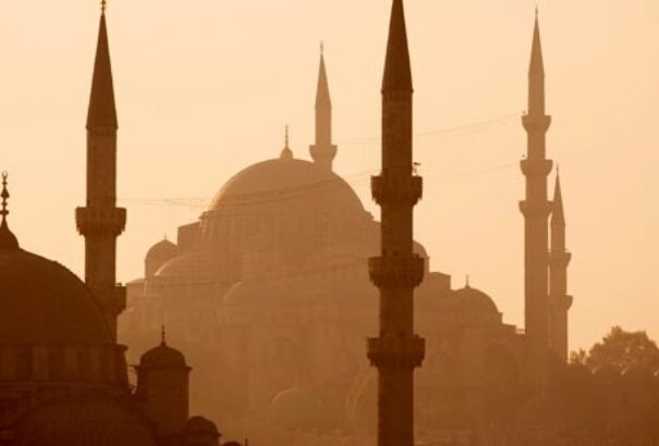 Orientnek leánya II – Sztambul felé…