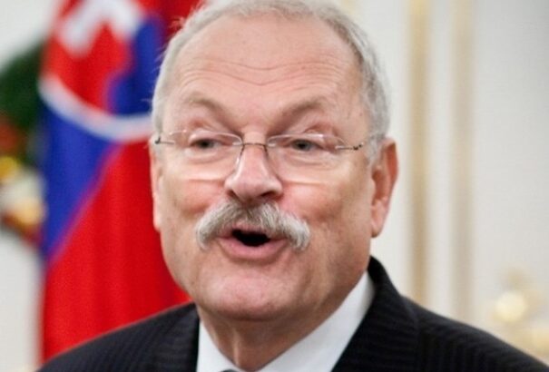 A hülyeség toplista élén Ivan Gašparovič