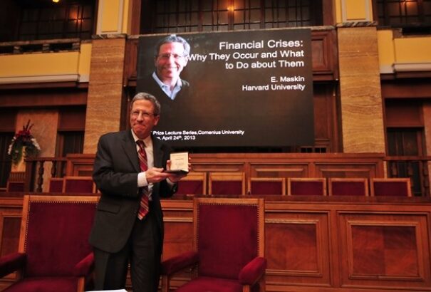 A pénzügyi válság egy Nobel-díjas szemével