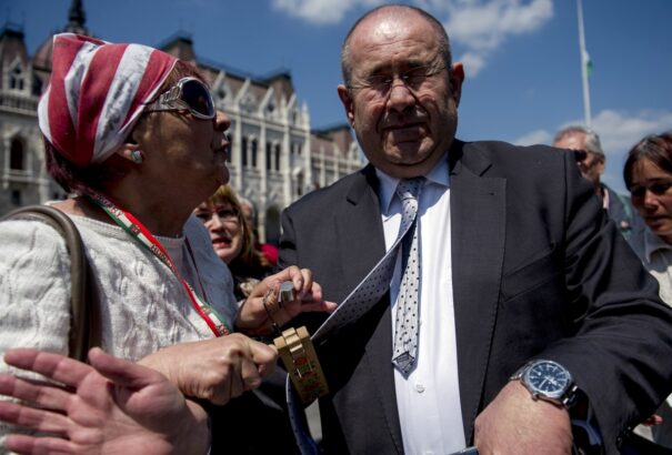 Gaudi Nagy Tamás, Jobbik, és a hazaárulózó, köpködő csőcselék