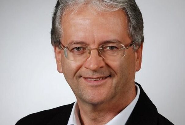 Stubendek László: Mérlegelem a komáromi polgármester-jelölést