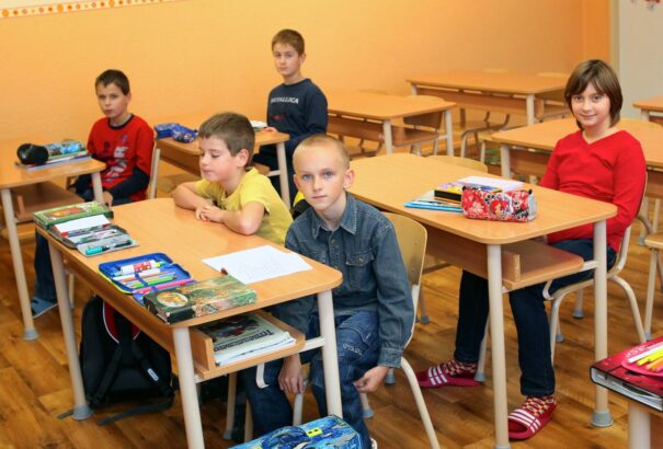 (Egyelőre) nem szűnnek meg a kisiskolák