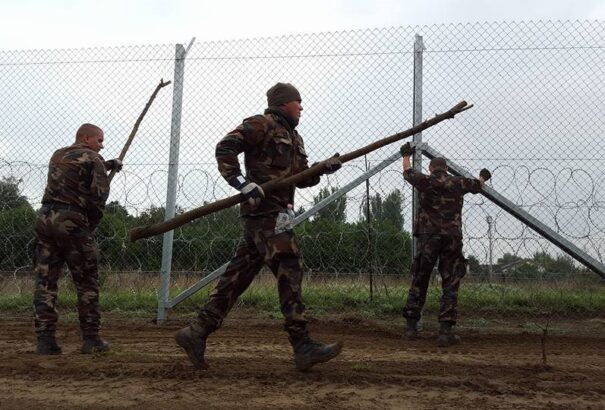 „Ezt nem ugorja át senki” – így épül a magyar határzár (képriport)