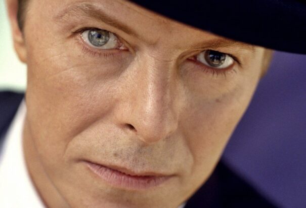 Breaking: elhunyt David Bowie