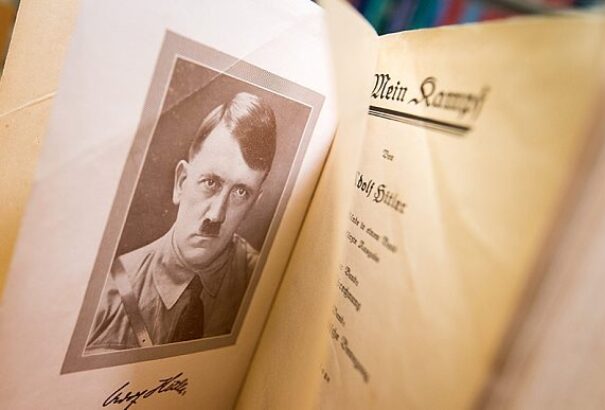 Elkapkodták a Mein Kampf új német kiadását