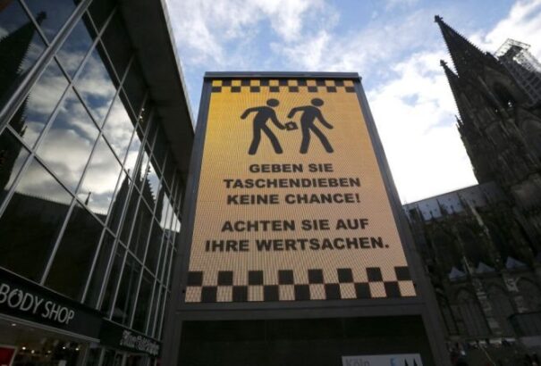 A belga kormány megtanítja viselkedni a migránsokat