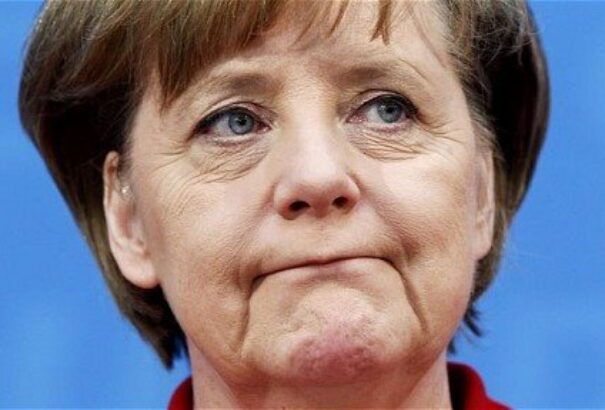 Két hete maradt Merkelnek
