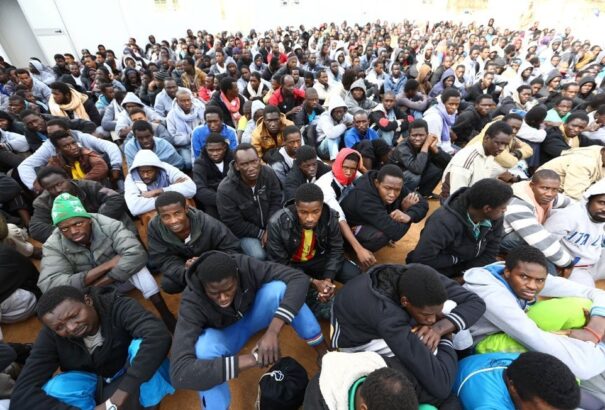 Migránsválság: Calais-ben tüntetések, Németországban feszült helyzet