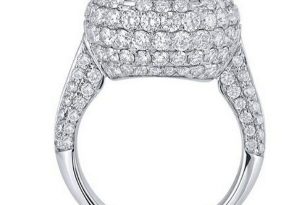 Még mindig keresik a gyémántgyűrű tolvajait