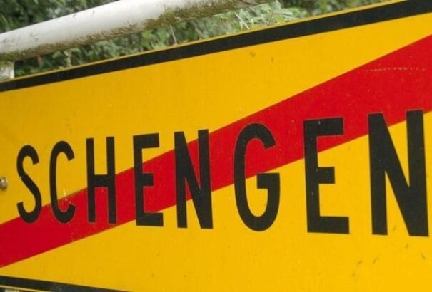 Az Európai Unió hétfőn közelebb került a schengeni övezet széteséséhez.