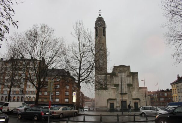 Brüsszelben turistalátványosság lett a terroristafészek