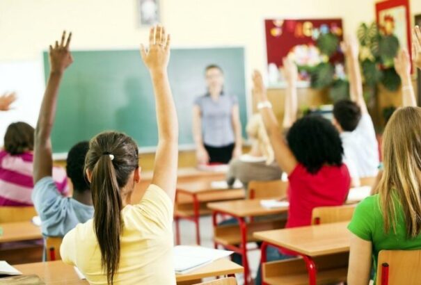 A szlovákot tanítsák idegen nyelvként a magyar iskolában!