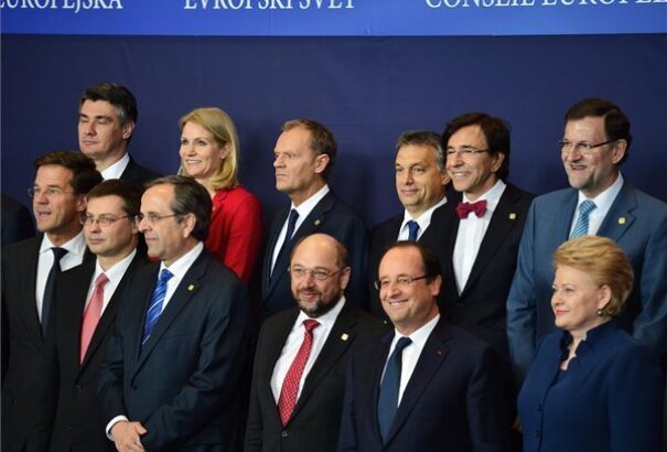 Az uniós támogatások csökkentésével fenyegette meg a V4-eket az olasz kormányfő