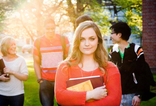 A magyarországi felsőoktatásba vezető út akadályokkal van kikövezve – de megoldjuk!