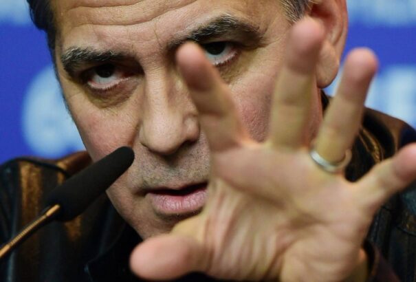 George Clooney egyetért Merkel menekültpolitikájával