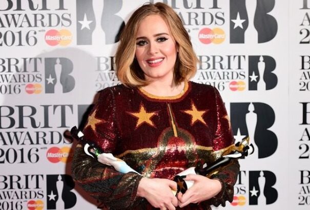 Adele tarolt a 36. Brit Awards-on