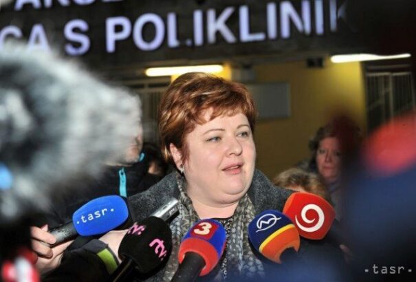 A nővérek rendkívüli parlamenti ülés összehívását sürgetik