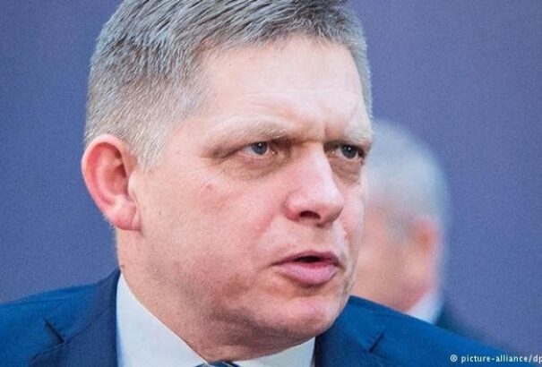 Fico megszakítja Brüsszeli útját