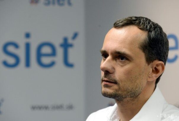 Ezekkel a feltételekkel lépne koalícióra Procházka