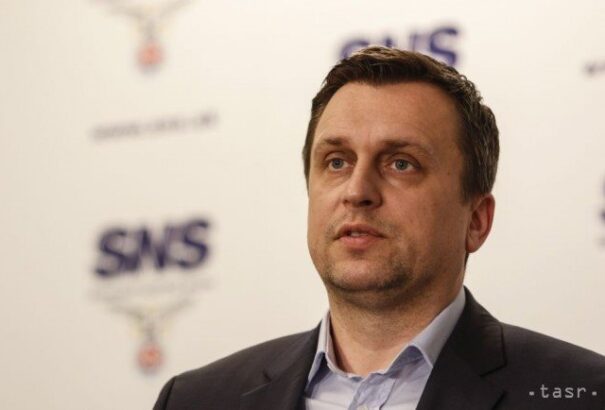 Nem párttagok lesznek az SNS miniszterei