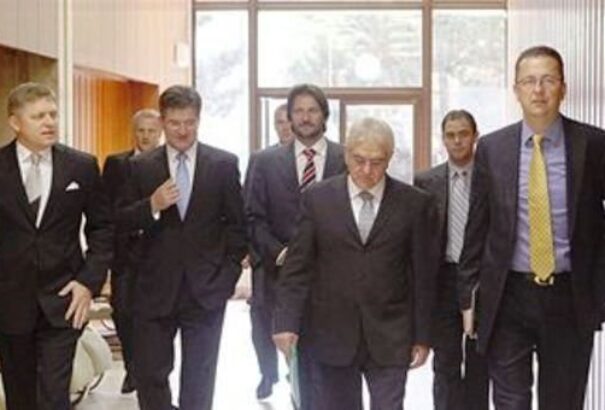 Nyilvánosságra hozták a Smer minisztereit. Egyet leszámítva mind ismert nevek.