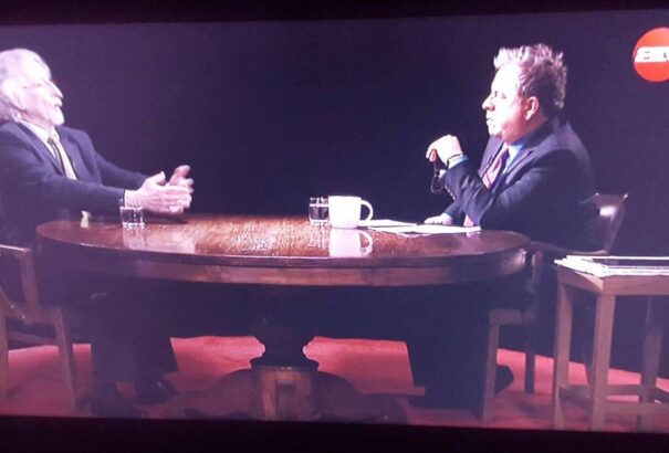 Hunčík Péter moratórium alatt az ATV-ben Friderikusznál kampányolt