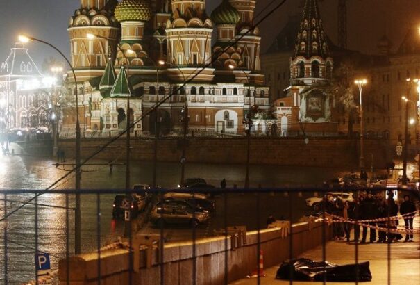 A Boris Nemcov gyilkosság megrendelőinek nyoma külföldre vezet