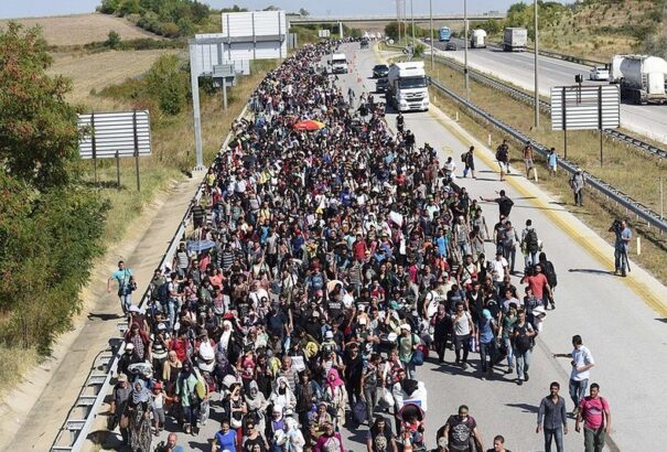 EB-javaslat a törökországi menekültek áttelepítéséről – indul a csereprogram