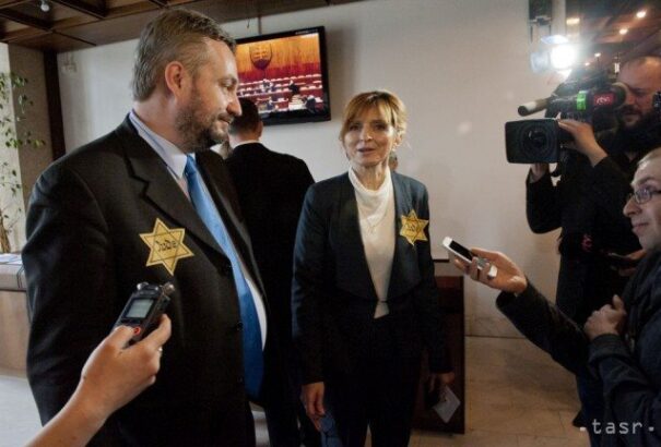 Ez volt ma: Megválasztották a parlament vezetését. Gondok a bizottságokban