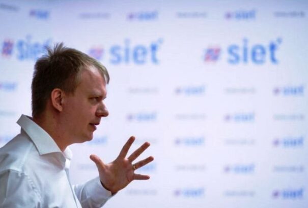 Beblavý már nem hisz Procházkának. Lemondott a Sieť alelnöke