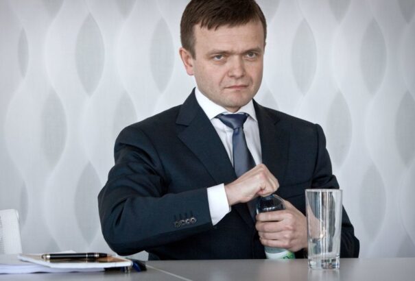 Kínai mamutcég érdeklődik a Penta iránt