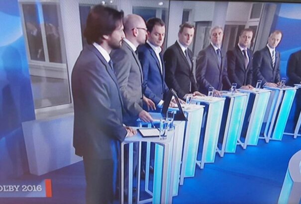 Sulík Bugárnak: 10 szavazódból 9 elutasítja a Smer-t (videóval frissítve)