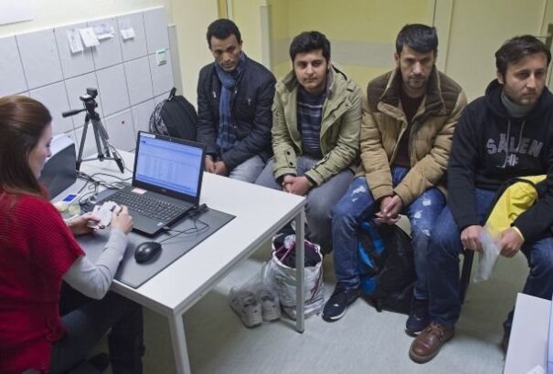 A migránsok töredéke talál csak munkát a német cégekben. Sok a gond velük