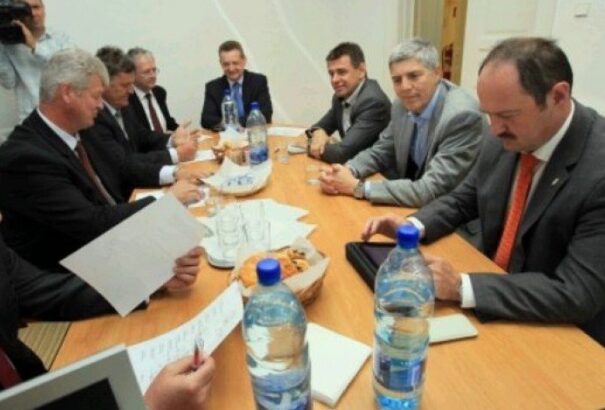 Hétfőn tárgyal az MKP és a Most-Híd. Itt a részletek