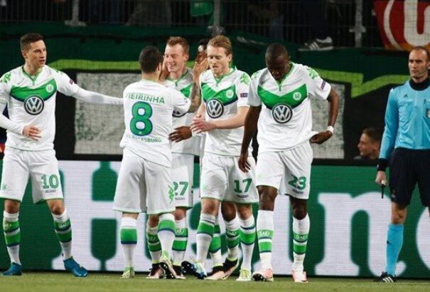 BL- negyeddöntő: óriási meglepetés Wolfsburgban, döntetlen a csúcsrangadón