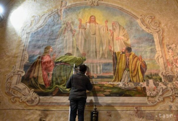 14. századi freskókra bukkantak Ólublón