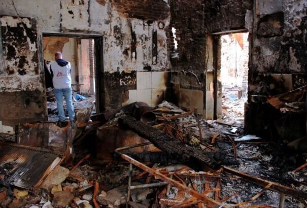 Nem minősül háborús bűncselekménynek az afganisztáni kórház lebombázása