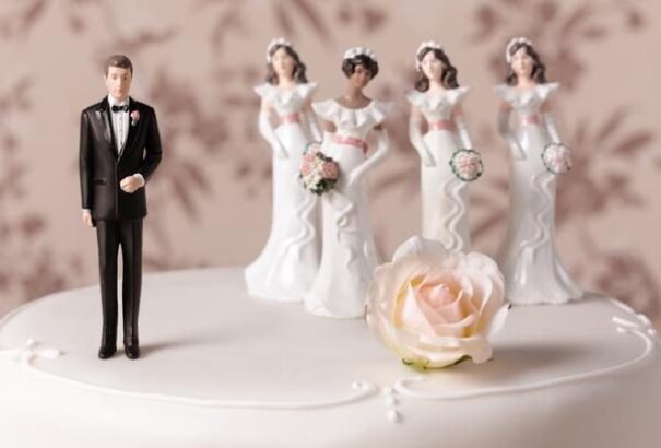 A nemi betegségektől való félelem lehetett a monogámia kialakulásának oka