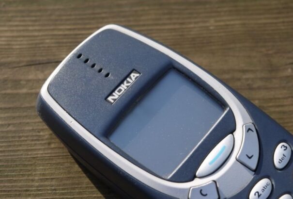 Munkahelyek ezreit szünteti meg a Nokia