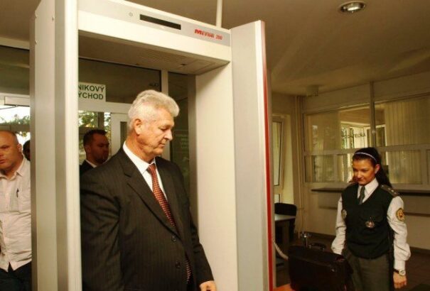 A végéhez közeledik Szigeti László pere