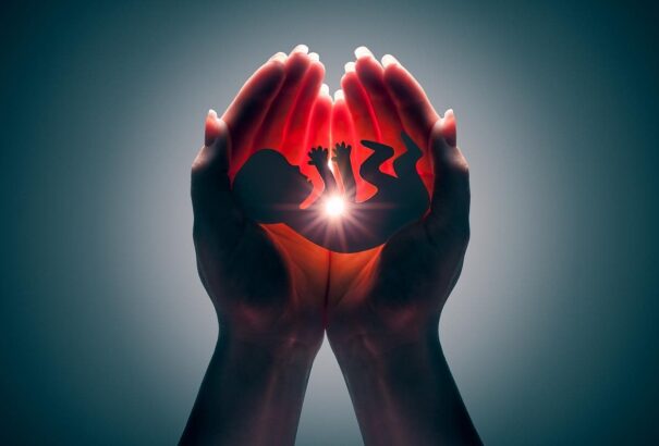 Ne ölj! – A törvényjavaslat szerint az anya élete sem számít