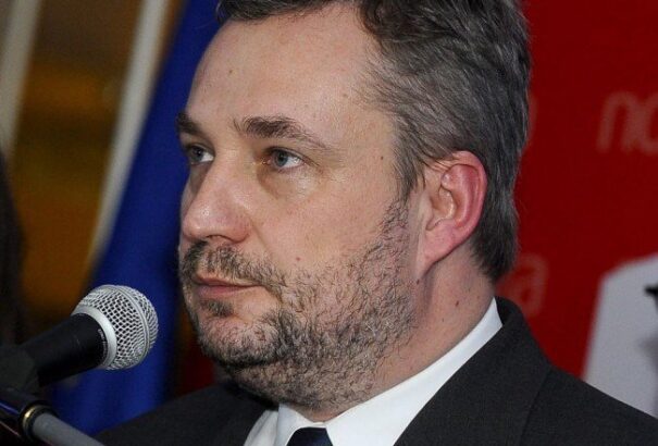 Ondrej Dostál nyílt levélben szólította fel Bugárékat az állampolgársági törvény módosítására