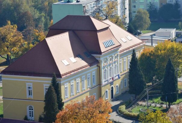 Kárpát-medencei magyar középiskolások záróversenye zajlik Füleken