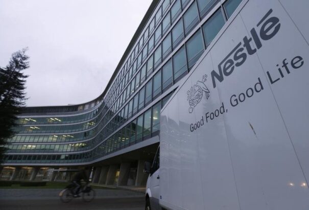 Visszahívják a Nestlé tejmentes bébiételeit