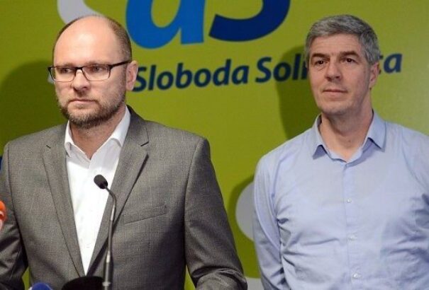 Sulík: Béla nemcsak elárulta a szavazóit, hanem el is adta őket