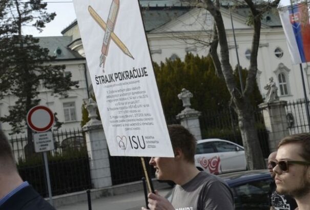 Folytatódott a pedagógussztrájk (videó)