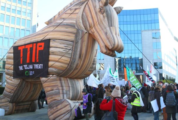 Csúnyán ráfaraghatunk az EU-USA szabadkereskedelmi egyezményre